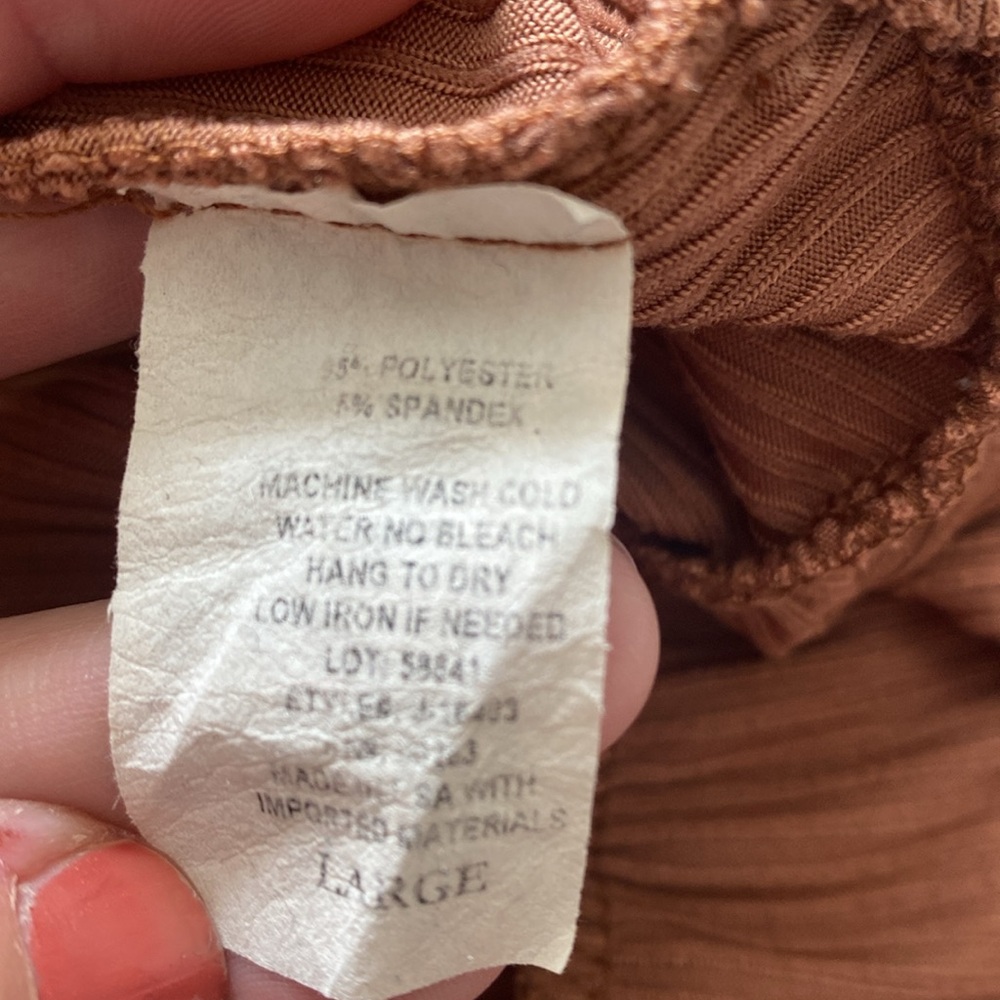 Olivia Rae Ribbed‎ Tiered Babydoll Dress Light brown/blush V-neck Women's L - Picture 5 of 5
